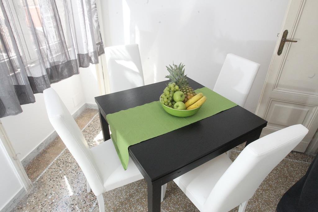 Via Del Corso Apartment โรม ภายนอก รูปภาพ